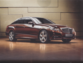 E-Class Sedan & 8 previous models, leporello (attached postcards), A6-size, German language, 2009