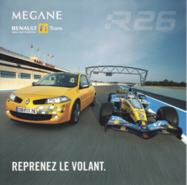 Megane Sport & R26 Formula 1 team, square postcard, 2005