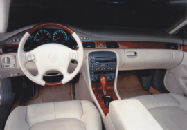 Cadillac Seville STS dashboard (Europe, 1999)