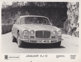 Jaguar XJ12 Saloon, press photo, UK, 1972, # 223888