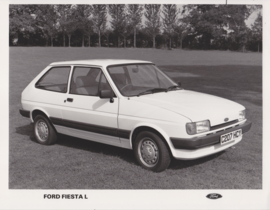 Ford Fiesta L, large press photo, UK, 10/1985