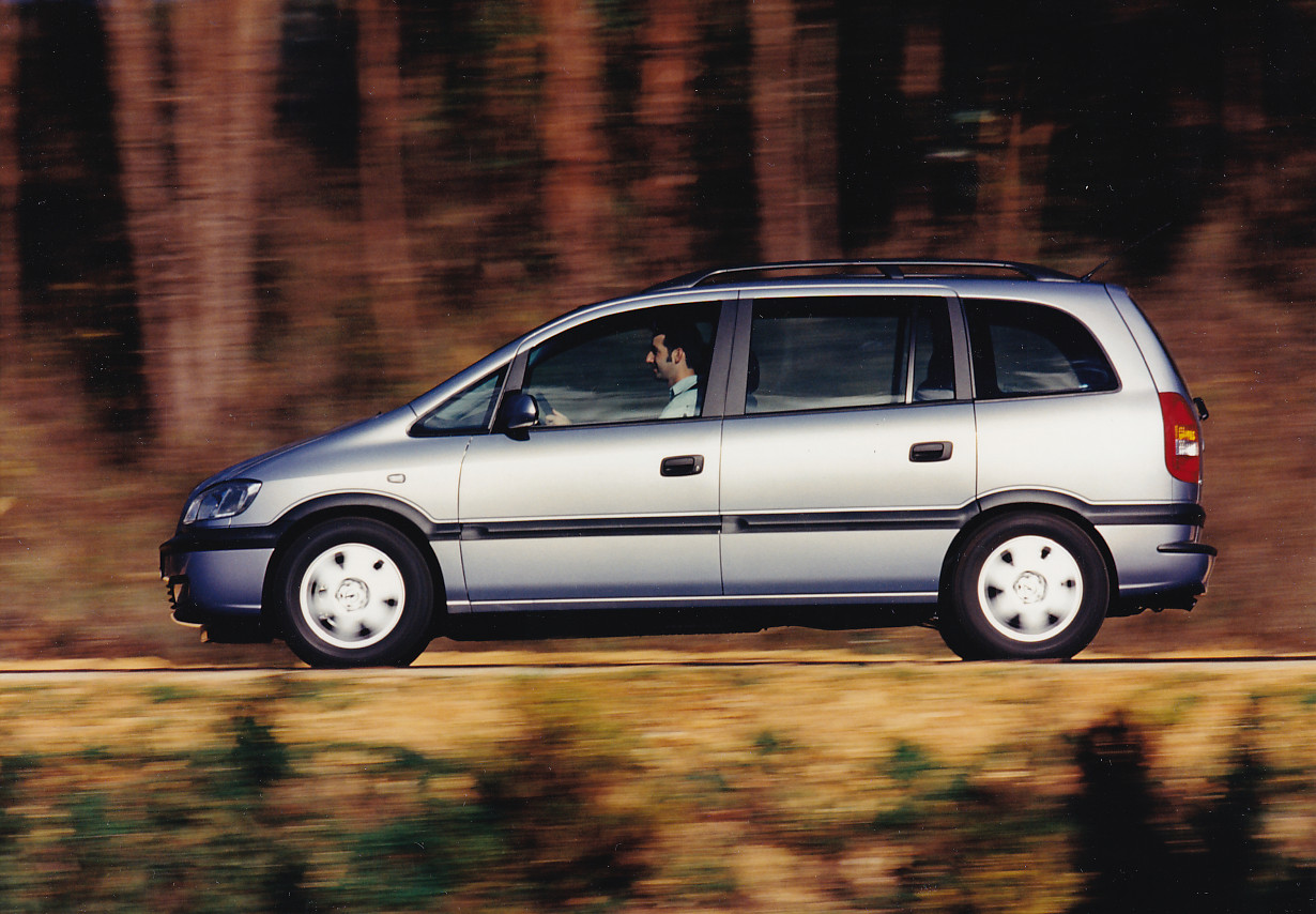 Opel Zafira 1.8 16V, press photo, Germany, 03/1999