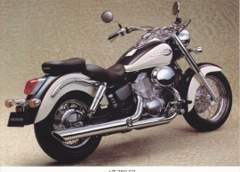 Honda VT 750 C2 postcard, 18 x 13 cm, no text on reverse, about 1994