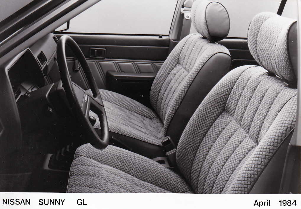 Nissan Sunny GL 4-Door Sedan interior, press photo, Belgium, 04/1984