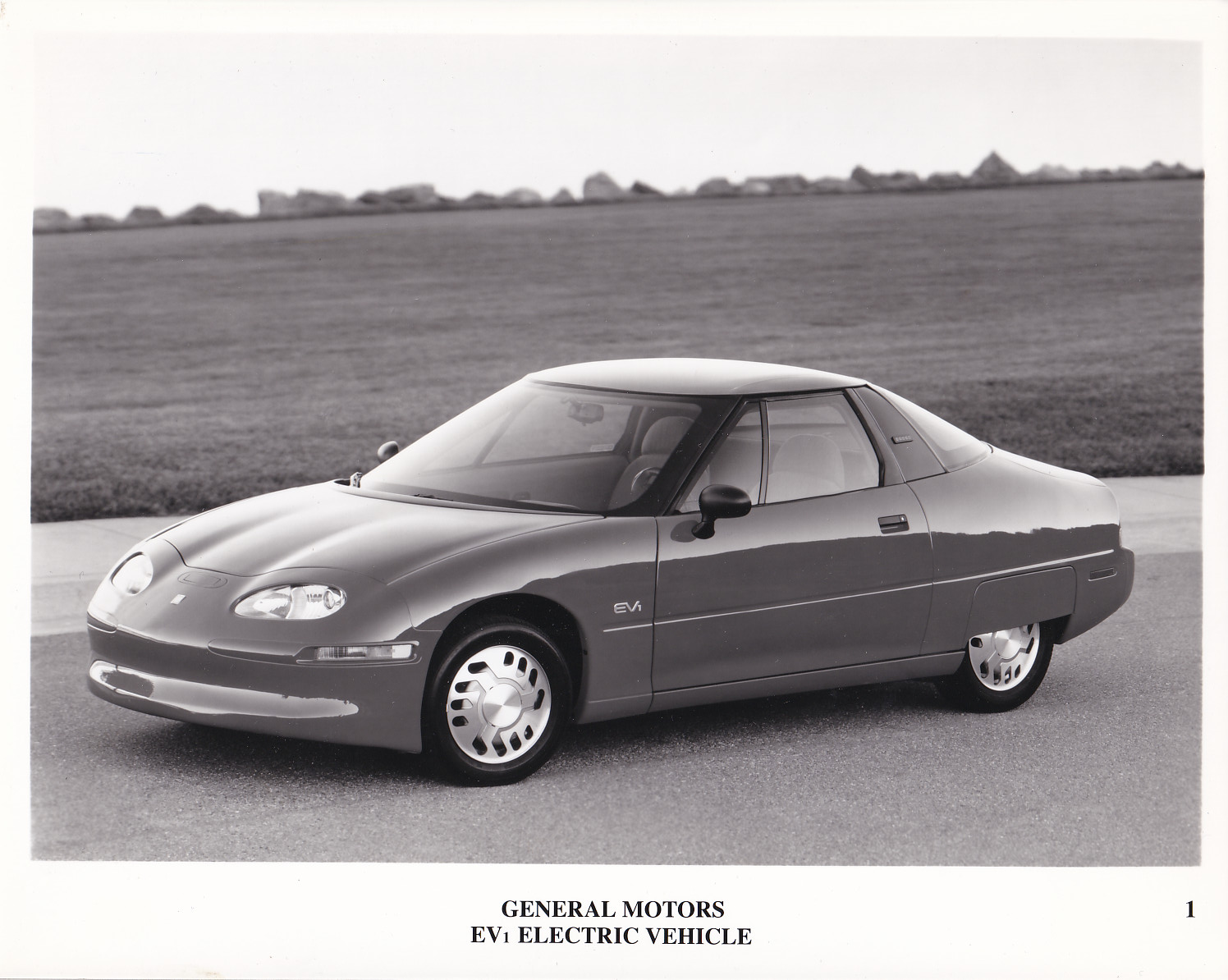 GM EV1, large press photo, USA, circa 1996
