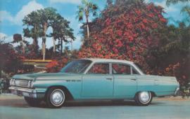 Skylark DeLuxe 4-Door Sedan, US postcard, standard size, 1963