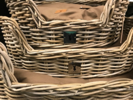 Est1941 Ligkussen Ovaal Bruin Basic 60cm