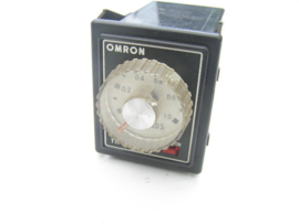 Omron TDL-7 Timer