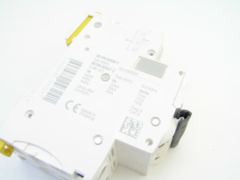 Schneider Electric A9F79220 iC60N C 20A