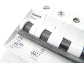 Siemens 5SX46 C50