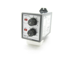 Omron TDV-3 Twin Timer
