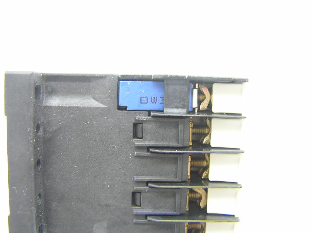 Telemecanique CA2KN40BW3 24V DC