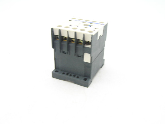 Telemecanique CA2KN31B7 24V 50/60Hz