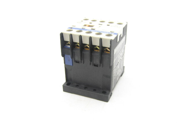 Telemecanique CA2KN22 24V 50/60Hz