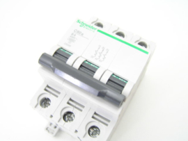 Schneider Electric C60a B6 23586