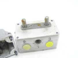 Westinghouse 663  V3-00