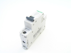 Schneider Electric C60N C10 24240