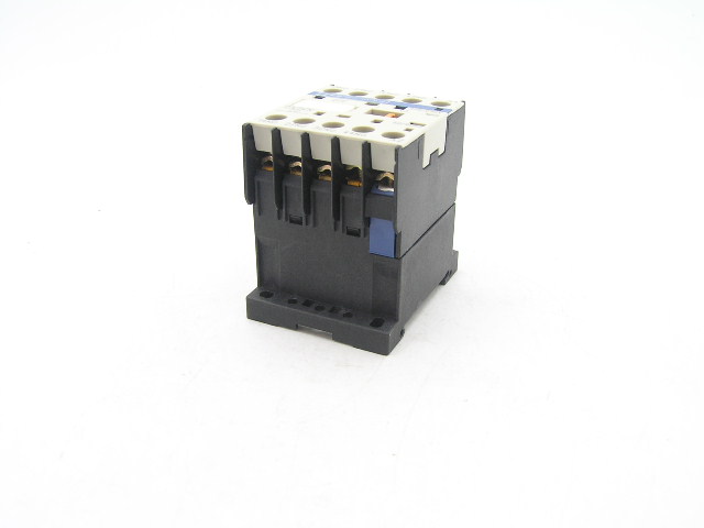 Telemecanique CA2KN22 220/230V 50/60Hz