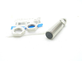 Omron E2A-M12KS04-M1-B1