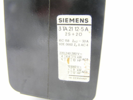 Siemens 3TA21 12-5A 220V