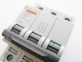 Merlin-Gerin multi9 C60N D63A 24609