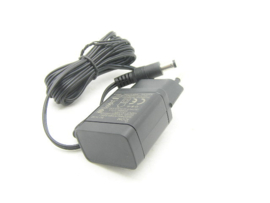 Icom BC-147SE