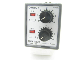 Omron TDV-3 Twin Timer