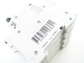 Schneider Electric C60N C20 24389