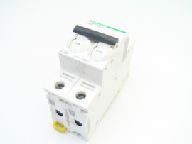 Schneider Electric A9F64216 iC60a C 16A