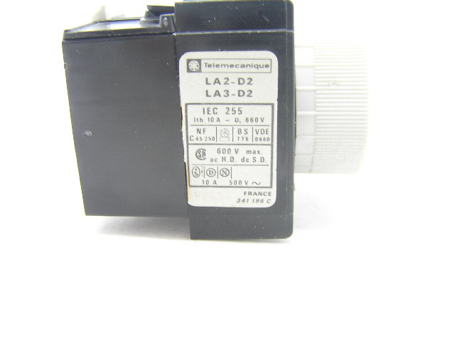 Telemecanique LA2-D2 LA3-D2