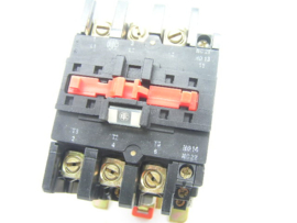 Telemecanique LC1-D633 220V 50/60Hz