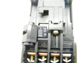 ABB B12-30-32 220/230V 50/60Hz