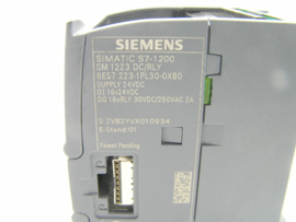 Siemens 6ES7 223-1PL30-0XB0