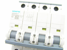 Siemens 5SY4402-7