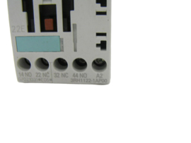 Siemens 3RH1122-1AP00 230V 50/60Hz