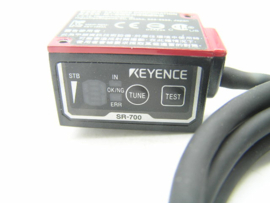 Keyence SR-700