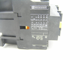 Telemecanique CA2 DK22 220V 50Hz