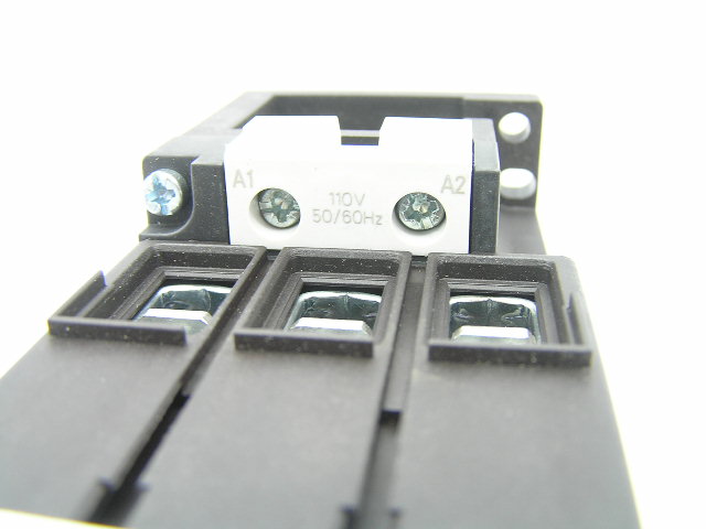 Siemens 3RT1034-1A..0 110V 50/60Hz