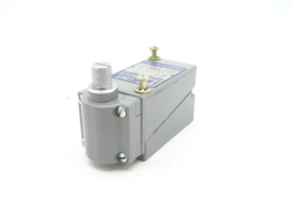 Square D B54A2