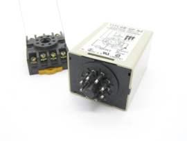 Omron 61F-GP-N2 220V AC