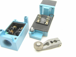 Micro Switch LSA1A MDL B