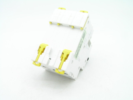 Schneider Electric iC65N C16