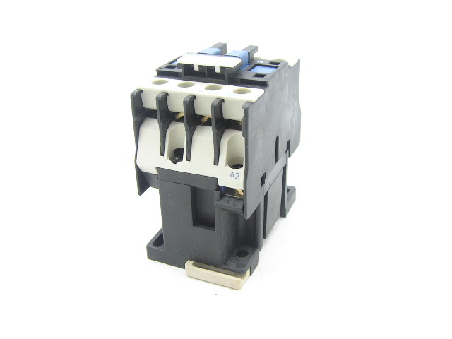 Telemecanique LC1 D09 10 24V 50/60Hz