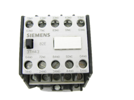 Siemens 3TH4382-0A 220V 50/60Hz