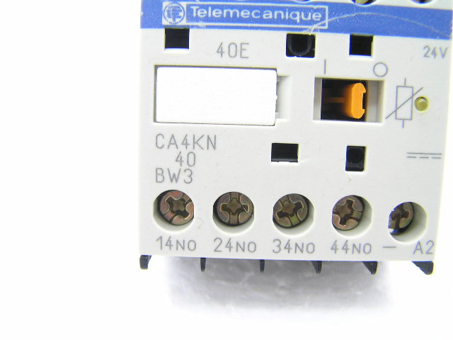 Telemecanique CA2KN40BW3 24V DC