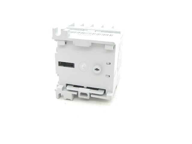 Allen-Bradley 700-M220* 230V 50/60Hz