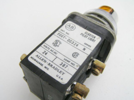 Allen-Bradley 800T-QC324 ser N