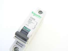 Schneider Electric C60N B20 24052