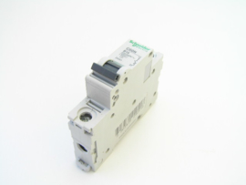 Schneider Electric C60N B16 24051