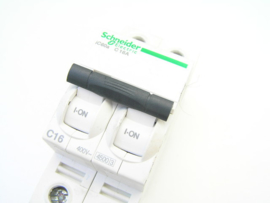 Schneider Electric A9F64216 iC60a C 16A